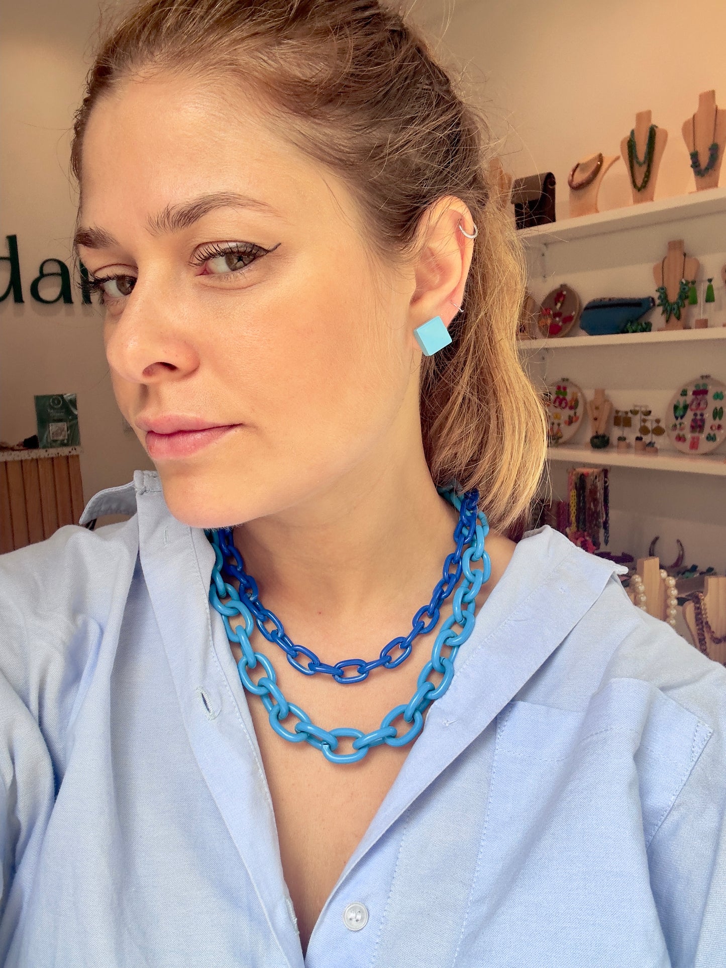 Colar Metal Corrente Azul Royal
