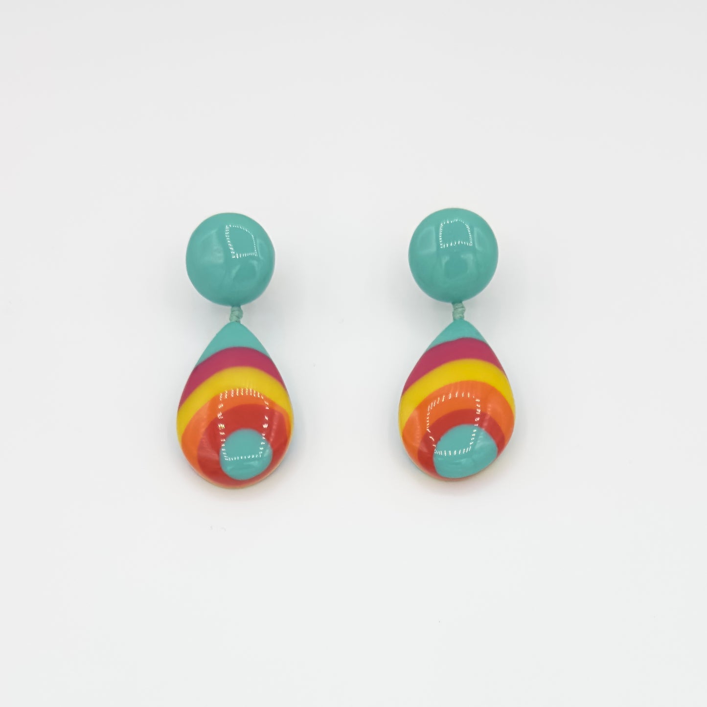 Brinco Caribe turquesa com detalhes