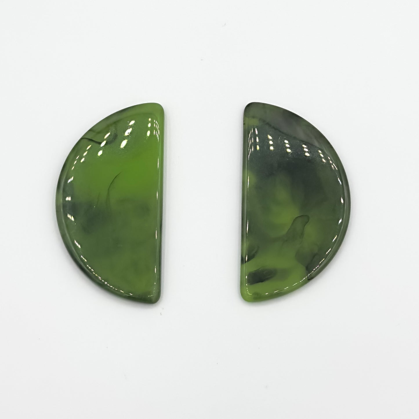 Brinco Meia Lua Verde