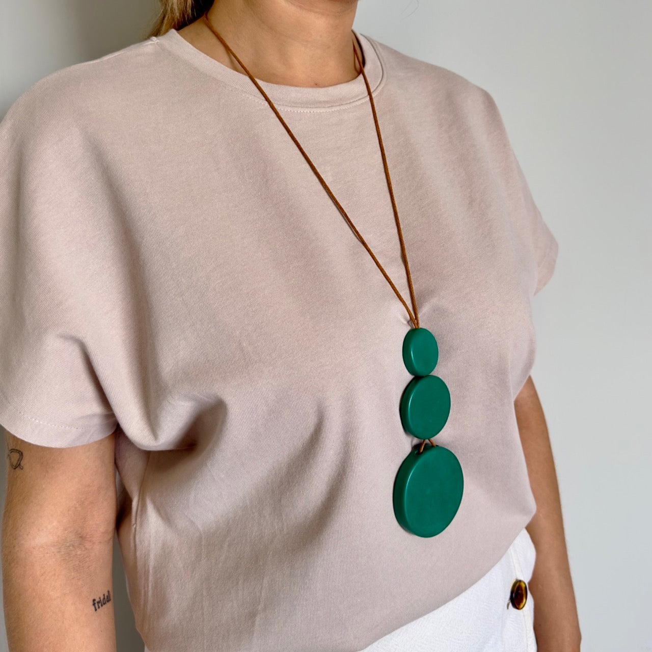 Colar Longo Salvador Verde - Fridali Shop