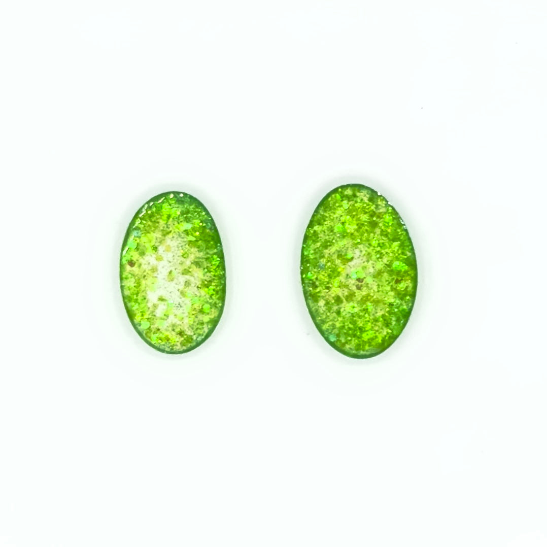 Brinco ponto verde vibrante - Fridali Shop